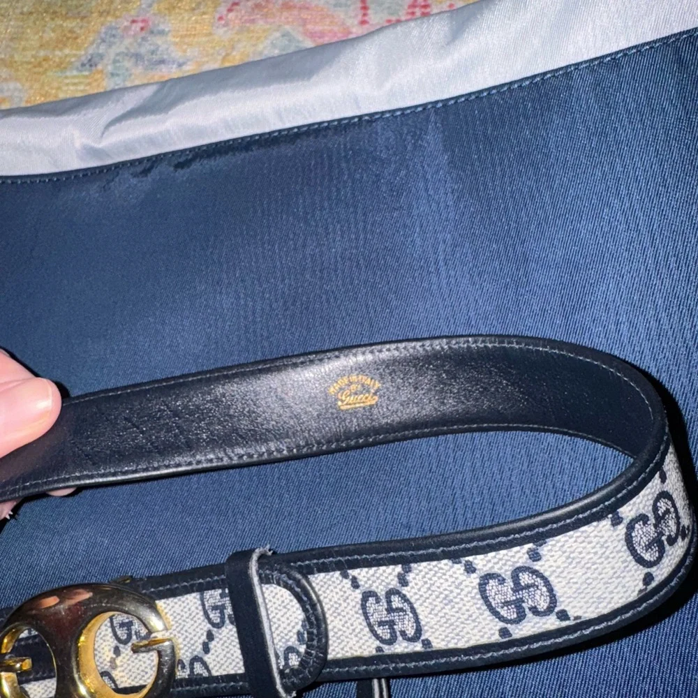 Gucci Vintage RARE Gold Dark Navy Women’s Belt